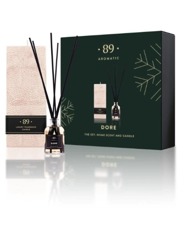 Rinkinys: Namų kvapas ir kvapnioji žvakė Aromatic 89 Žiemos kolekcija
